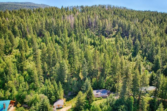 4744 Highway 3a, House detached with 3 bedrooms, 1 bathrooms and 5 parking in Central Kootenay A BC | Image 26