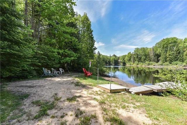 388 Balsam Chutes Rd, House detached with 2 bedrooms, 1 bathrooms and 5 parking in Huntsville ON | Image 29