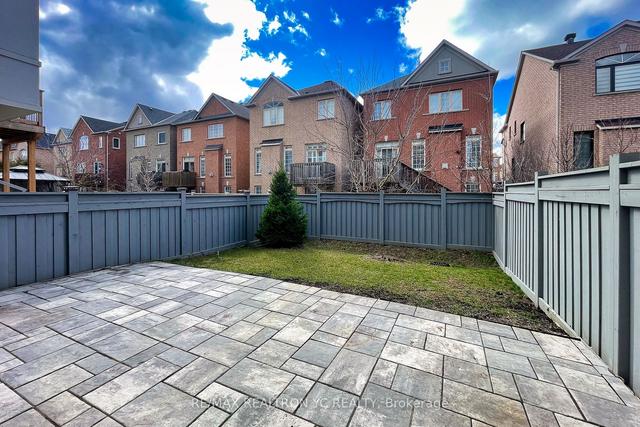 l4j 0k3 - 10 Hesperus Rd, House detached with 5 bedrooms, 6 bathrooms and 4 parking in Vaughan ON | Image 29