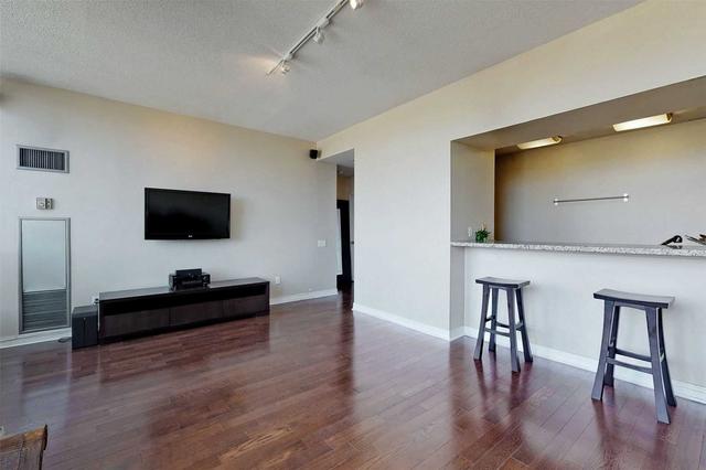 ph 112 - 942 Yonge St, Condo with 1 bedrooms, 1 bathrooms and 1 parking in Toronto ON | Image 8