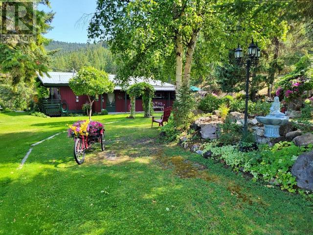 1733 Hazel Street, House detached with 4 bedrooms, 3 bathrooms and null parking in Williams Lake BC | Image 4