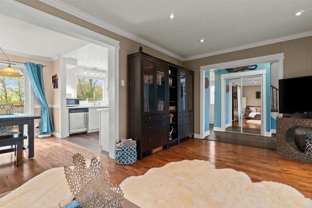 11 Cotswold Crt, House detached with 3 bedrooms, 3 bathrooms and 6 parking in Brampton ON | Image 40