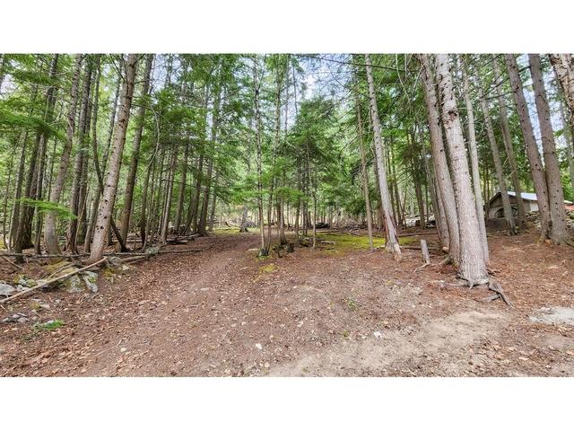 5745 Longbeach Road, House detached with 0 bedrooms, 0 bathrooms and 6 parking in Central Kootenay E BC | Image 34