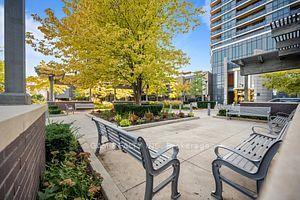 th 103 - 1 Valhalla Inn Rd E, Townhouse with 3 bedrooms, 3 bathrooms and 1 parking in Toronto ON | Image 15