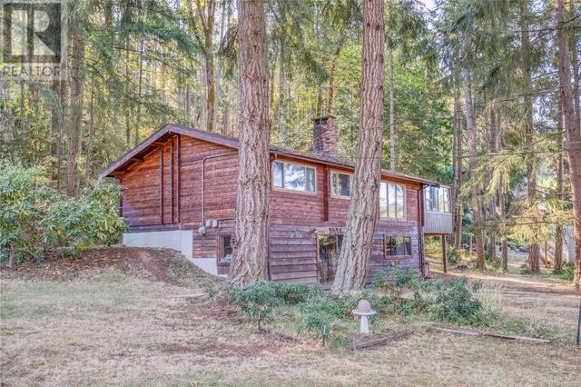 1456 Chilco Rd, House detached with 3 bedrooms, 2 bathrooms and 2 parking in North Cowichan BC | Image 2