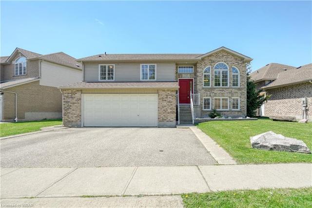 735 Burnett Avenue, House detached with 4 bedrooms, 2 bathrooms and null parking in Cambridge ON | Image 1