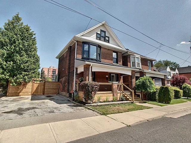 756 King St W, House detached with 3 bedrooms, 2 bathrooms and 4 parking in Hamilton ON | Image 17