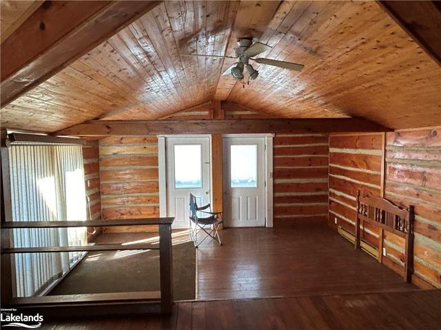 8709 Highway 35, House detached with 3 bedrooms, 2 bathrooms and 20 parking in Minden Hills ON | Image 5