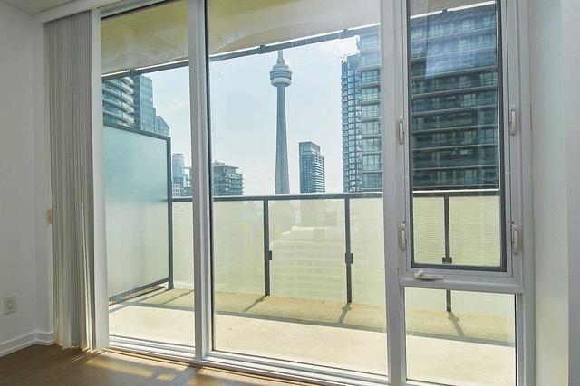 2607 - 101 Peter St, Condo with 1 bedrooms, 1 bathrooms and 0 parking in Toronto ON | Image 7