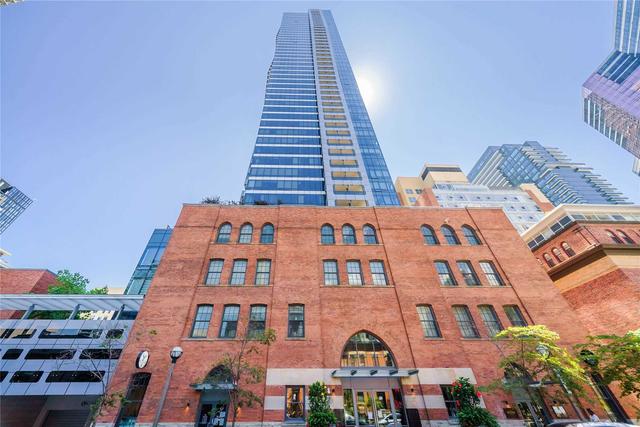 414 - 5 St Joseph St, Condo with 1 bedrooms, 1 bathrooms and 0 parking in Toronto ON | Image 1