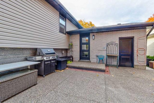 168 Hanover Pl, House detached with 2 bedrooms, 2 bathrooms and 3 parking in Hamilton ON | Image 37
