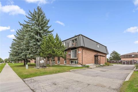 1 - 819 Macodrum Drive, Condo with 2 bedrooms, 1 bathrooms and 1 parking in Brockville ON | Card Image