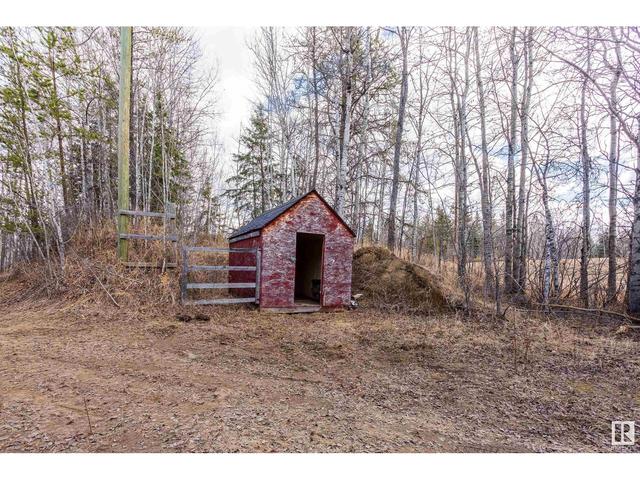 61132 - 763 Hi, House other with 3 bedrooms, 2 bathrooms and null parking in Barrhead County No. 11 AB | Image 52