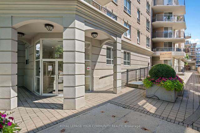 301 - 55 Lorindale Ave, Condo with 2 bedrooms, 2 bathrooms and 1 parking in Toronto ON | Image 4