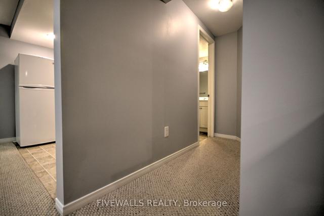 2 - 673 Woodcrest Blvd, Townhouse with 3 bedrooms, 4 bathrooms and 3 parking in London ON | Image 22
