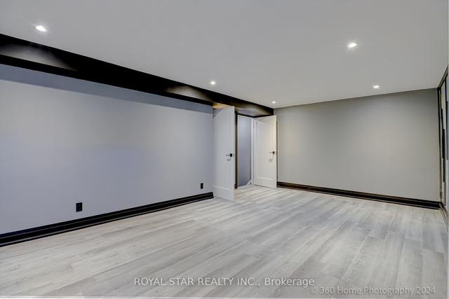 8 Zealand Rd, House detached with 3 bedrooms, 3 bathrooms and 3 parking in Toronto ON | Image 14