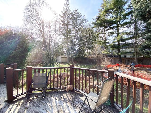 215 Briarhill Dr, House detached with 3 bedrooms, 3 bathrooms and 6 parking in Mississauga ON | Image 28