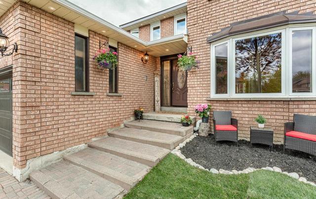 2118 Kempton Park Dr, House detached with 4 bedrooms, 5 bathrooms and 5 parking in Mississauga ON | Image 12