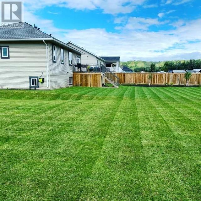 10287 S 97 Street, House detached with 6 bedrooms, 3 bathrooms and null parking in Taylor BC | Image 38