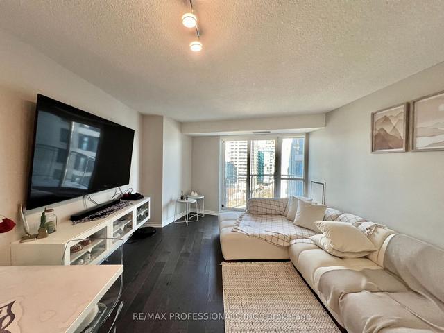920 - 2111 Lake Shore Blvd W, Condo with 1 bedrooms, 1 bathrooms and 1 parking in Toronto ON | Image 4