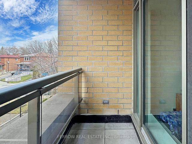 205 - 3520 Danforth Ave, Condo with 1 bedrooms, 1 bathrooms and 0 parking in Toronto ON | Image 4