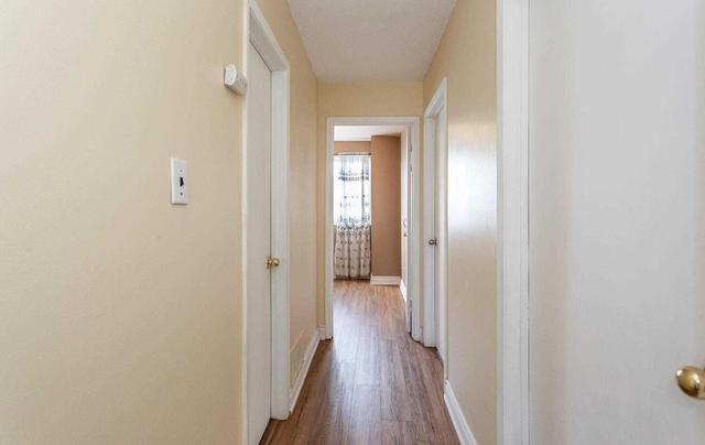5 - 7500 Goreway Dr, Townhouse with 3 bedrooms, 2 bathrooms and 2 parking in Mississauga ON | Image 7