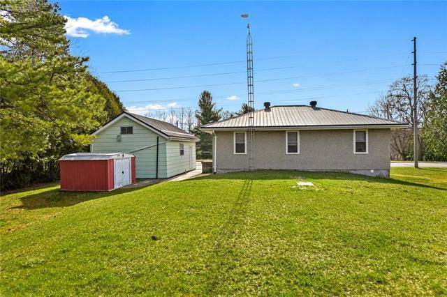 62 Main Street W, House detached with 3 bedrooms, 1 bathrooms and 7 parking in Elizabethtown Kitley ON | Image 24
