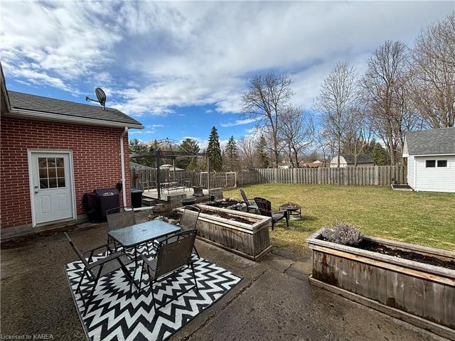 1128 Hudson Drive, House detached with 4 bedrooms, 2 bathrooms and 7 parking in Kingston ON | Image 13