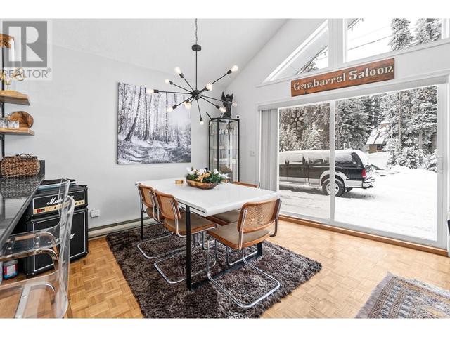 1 - 137 Whitetail Road, House detached with 3 bedrooms, 3 bathrooms and 3 parking in Okanagan Similkameen I BC | Image 13