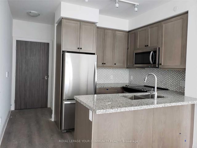 801 - 20 Gatineau Dr, Condo with 1 bedrooms, 1 bathrooms and 1 parking in Vaughan ON | Image 9