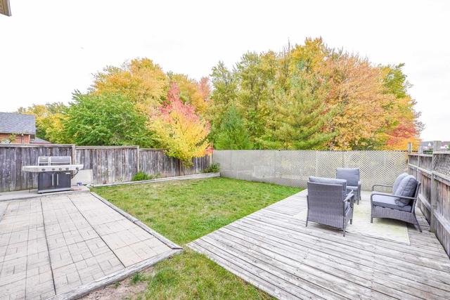 3826 Forest Bluff Cres, House detached with 3 bedrooms, 4 bathrooms and 6 parking in Mississauga ON | Image 17