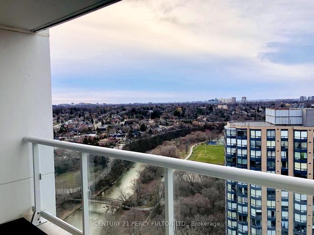 10 Wilby Cres, Condo with 2 bedrooms, 2 bathrooms and 1 parking in Toronto ON | Image 22