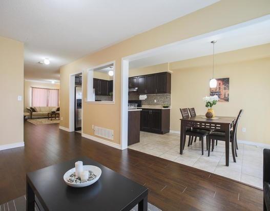 8 Unionville Cres S, House attached with 3 bedrooms, 4 bathrooms and 1 parking in Brampton ON | Image 11