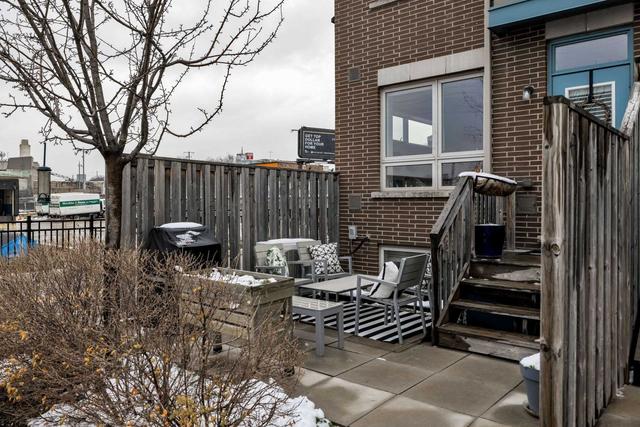 4 - 114 Caledonia Park Rd, Townhouse with 2 bedrooms, 2 bathrooms and 1 parking in Toronto ON | Image 9