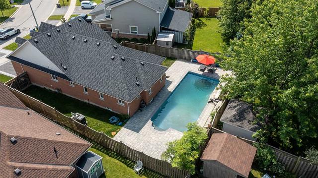 18 Stephens Gulch Dr, House detached with 2 bedrooms, 3 bathrooms and 6 parking in Clarington ON | Image 30