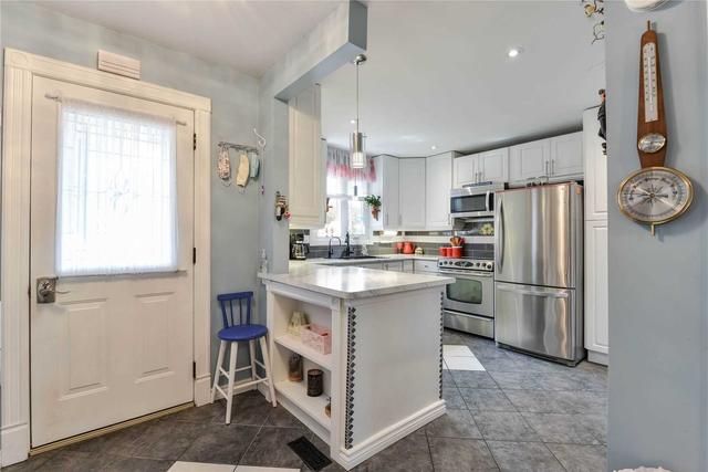15 Cambridge Ave, House detached with 3 bedrooms, 2 bathrooms and 3 parking in Orangeville ON | Image 10