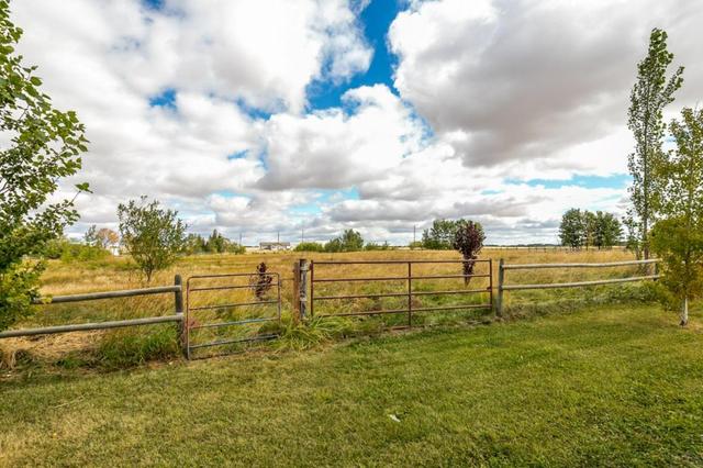 39376 Range Road 19 2, House detached with 5 bedrooms, 2 bathrooms and 10 parking in Red Deer County AB | Image 47
