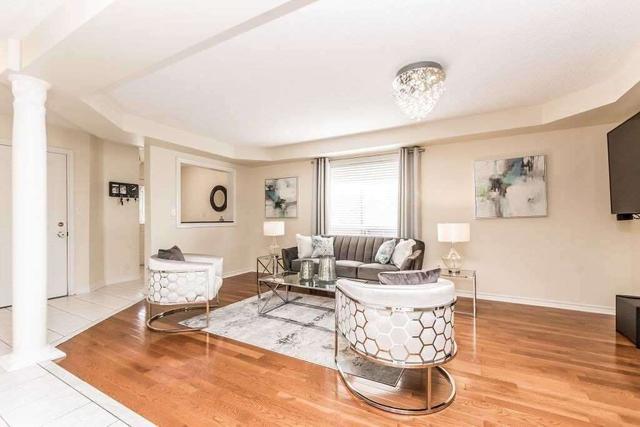 7120 Magistrate Terr, House semidetached with 3 bedrooms, 3 bathrooms and 5 parking in Mississauga ON | Image 29