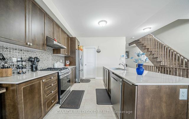 16 Remembrance Rd N, House attached with 4 bedrooms, 4 bathrooms and 5 parking in Brampton ON | Image 30