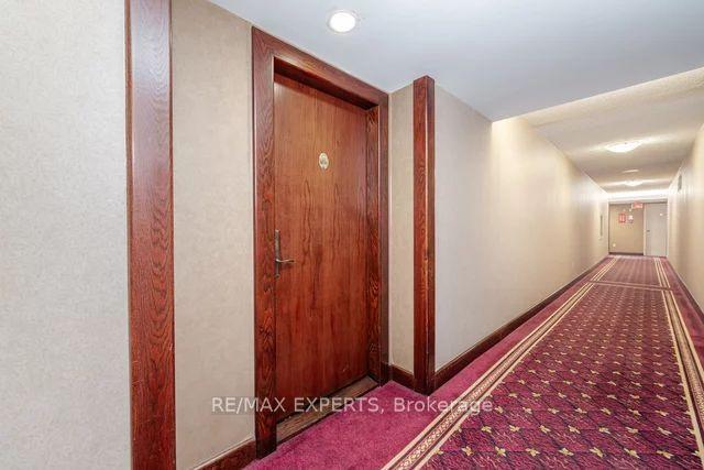 2007 - 24 Hanover Rd, Condo with 2 bedrooms, 2 bathrooms and 1 parking in Brampton ON | Image 36