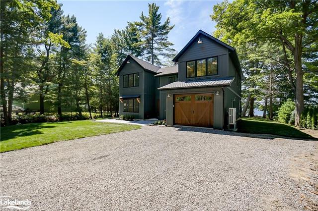 1272 Dawson Road, House detached with 4 bedrooms, 3 bathrooms and 9 parking in Muskoka Lakes ON | Image 43