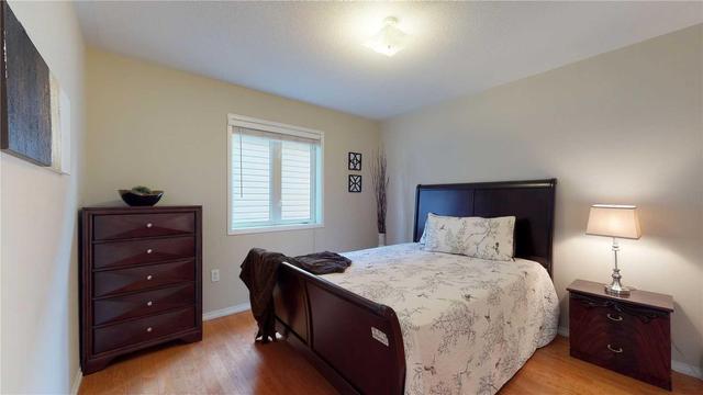 65 Ryder Cres, House detached with 4 bedrooms, 3 bathrooms and 4 parking in Ajax ON | Image 18