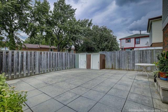 33 Mosque Cres, House detached with 3 bedrooms, 2 bathrooms and 2 parking in Toronto ON | Image 17