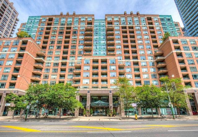 1101 - 887 Bay St, Condo with 1 bedrooms, 1 bathrooms and 0 parking in Toronto ON | Image 1