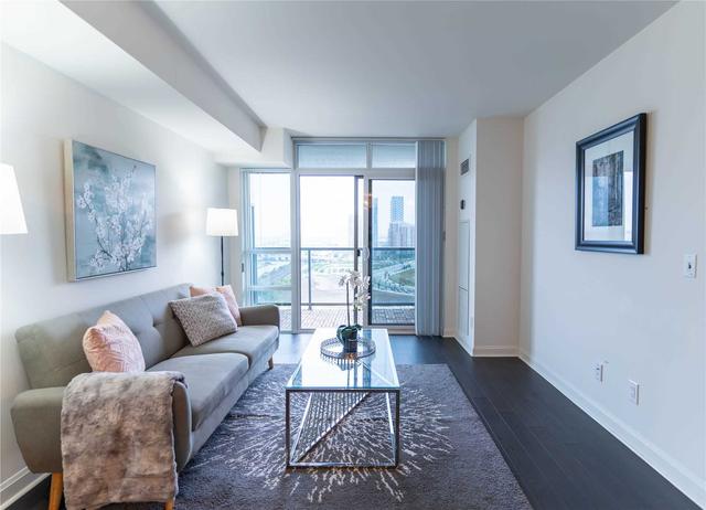 1906 - 1 Michael Power Pl, Condo with 1 bedrooms, 1 bathrooms and 1 parking in Toronto ON | Image 6