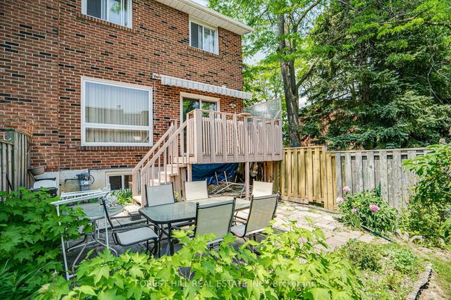 21 Black Hawk Way, Townhouse with 3 bedrooms, 4 bathrooms and 0 parking in Toronto ON | Image 11
