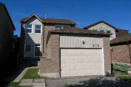 672 Eramosa Cres, House detached with 3 bedrooms, 3 bathrooms and 3 parking in Pickering ON | Image 1