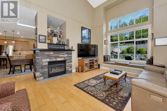 6442 Willowpark Way, House detached with 3 bedrooms, 3 bathrooms and 3 parking in Sooke BC | Image 11
