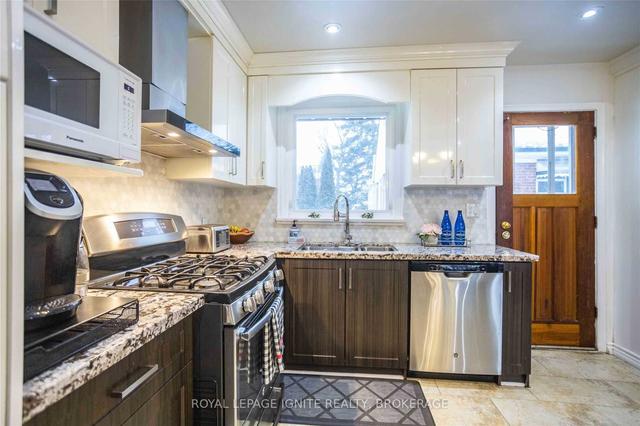 50 Treverton Dr, House detached with 4 bedrooms, 3 bathrooms and 5 parking in Toronto ON | Image 30