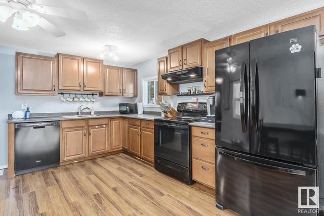 300 - 11121 Twp Rd 595, House detached with 2 bedrooms, 1 bathrooms and null parking in St. Paul County No. 19 AB | Image 15